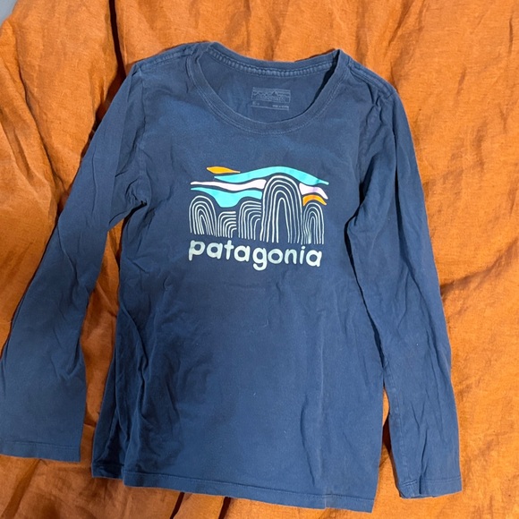 Patagonia Kids' Navy Long Sleeve Tee - Picture 3 of 3